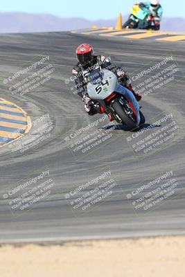 media/Jan-10-2025-CVMA Friday Practice (Fri) [[489e0da257]]/Group 4 and Trackday/Session 3 (Turns 9 and 10)/